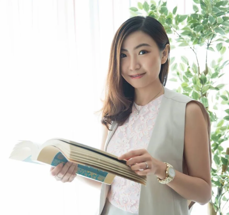 錢穎儀中醫師為中醫婦科學醫學博士，平日喜歡分享保健資訊、醫林趣事及美容心得。